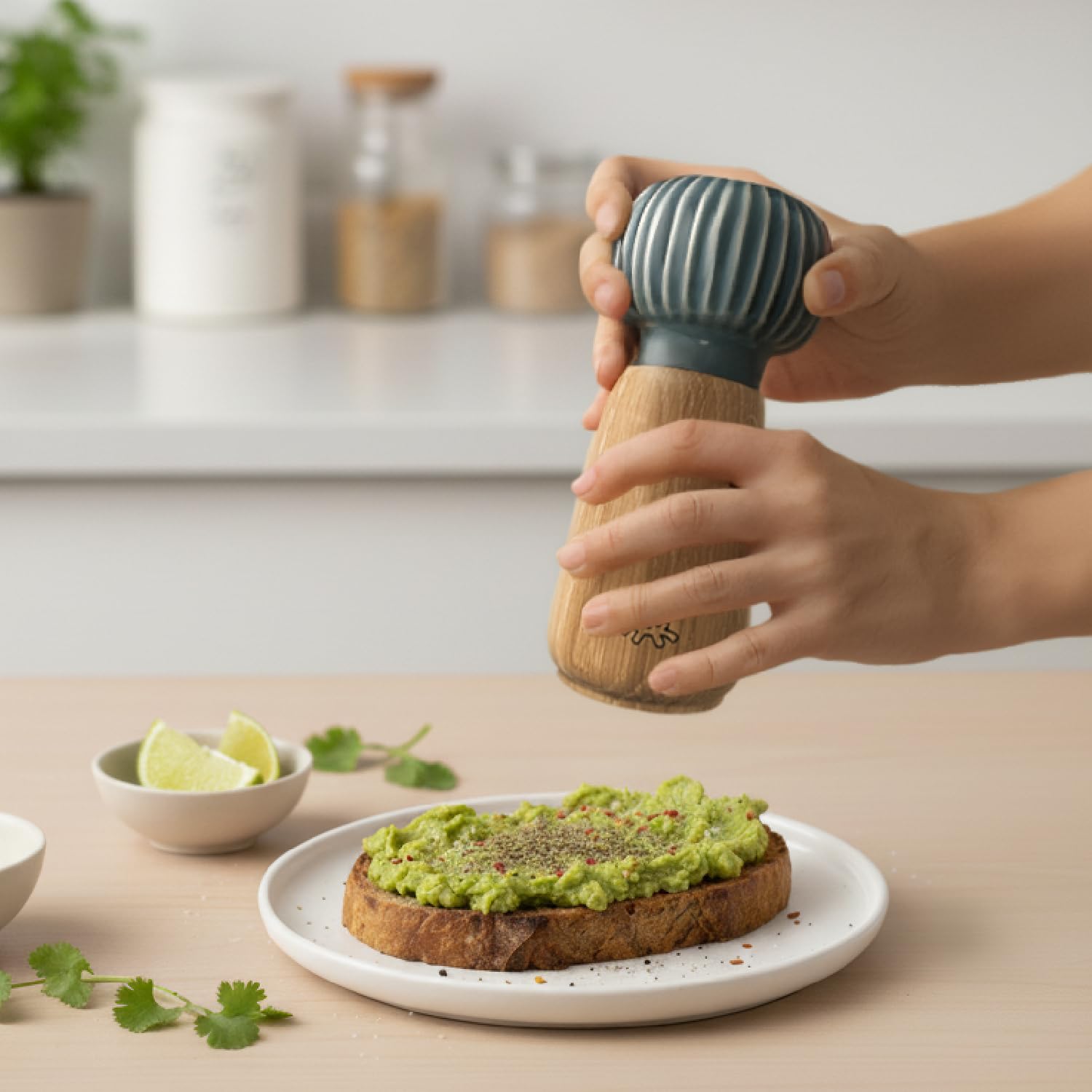 Amazon.com: Kahler Hammershoi Grinder Set | Ceramic and FSC Oak